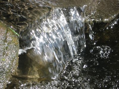 little%20water%20fall.jpg